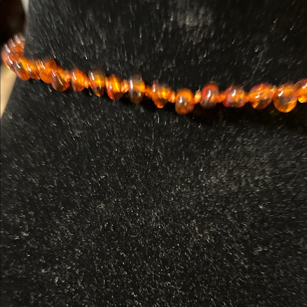 Amber Beaded Necklace - Picture 5 of 7